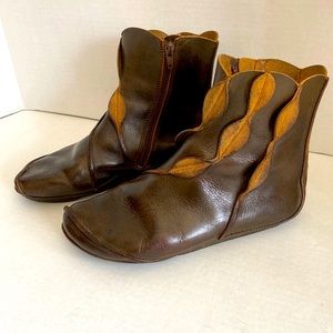 Trippen hand made solid leather bootie w/leaf pattern. Brown size 8?